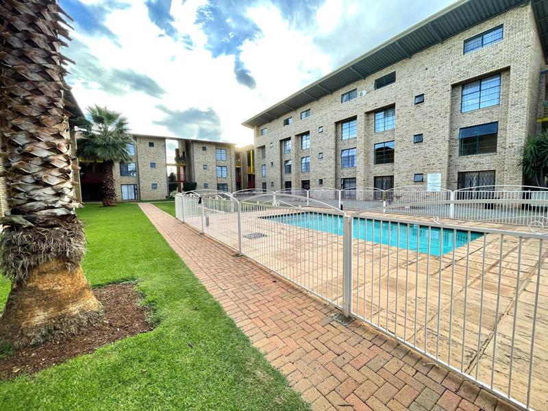 1 Bedroom Property for Sale in Kannoniers Park North West